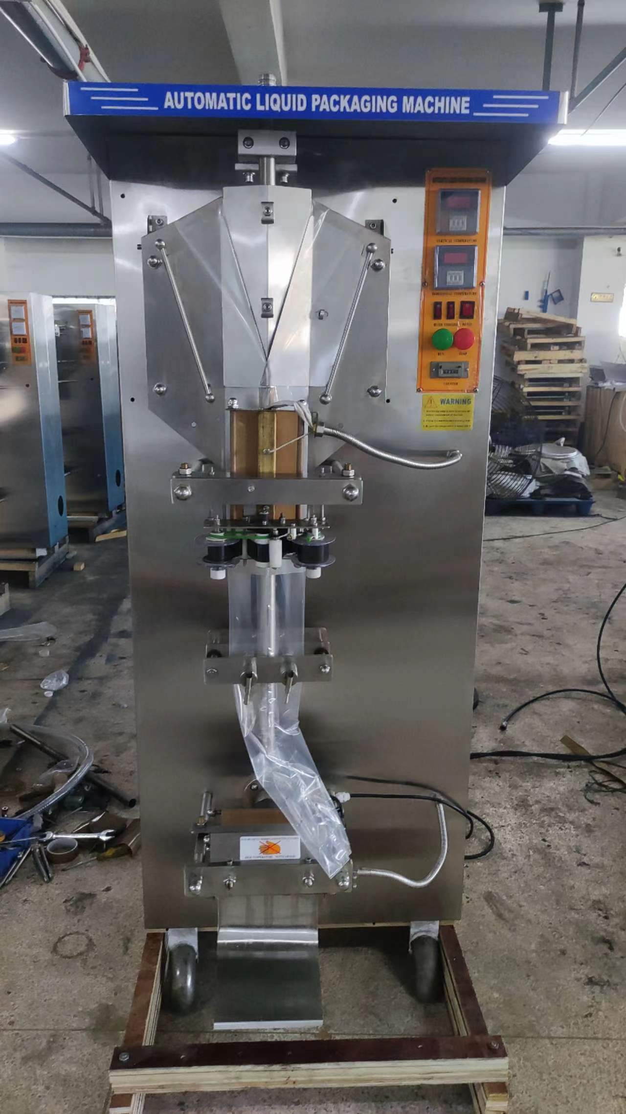 product-500-889 water bag packing machine